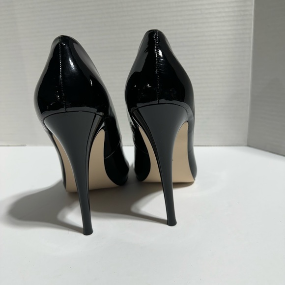 Maiden Lane heels. - Picture 3 of 7